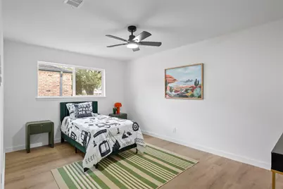6114 Valkeith Drive, Houston, TX 77096 - Photo 16