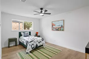 6114 Valkeith Dr, Houston, TX 77096 - Photo 16