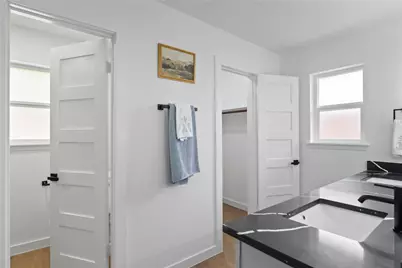6114 Valkeith Drive, Houston, TX 77096 - Photo 22