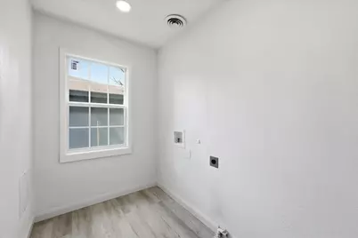 519 S 13th Street, Nederland, TX 77627 - Photo 12