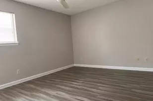 6601 Sands Point Dr, Houston, TX 77074 - Photo 8