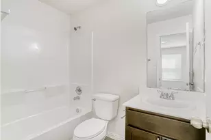 8837 Crestview Dr, Houston, TX 77078 - Photo 10