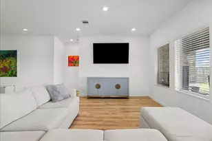 2018 Penwern Aly Ln, League City, TX 77573 - Photo 14