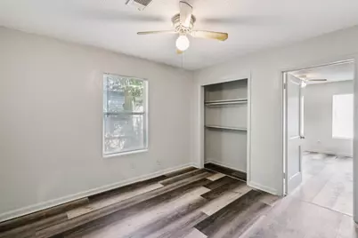 1915 Little Street, La Marque, TX 77568 - Photo 14