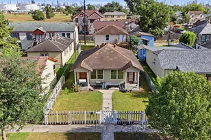 3420 Illinois St, Baytown, TX 77520 - Photo 1