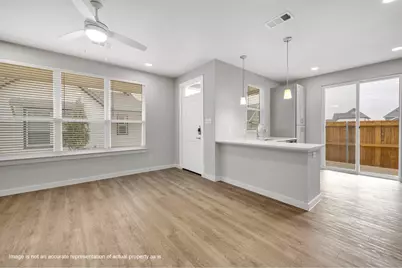 10121 Danielson Grove Drive, Fort Worth, TX 76108 - Photo 2