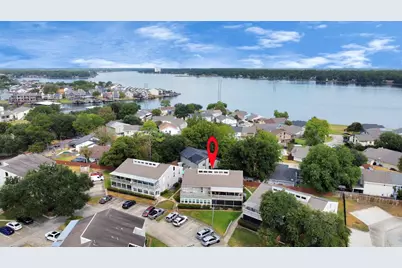 176 April Point Drive N, Conroe, TX 77356 - Photo 10