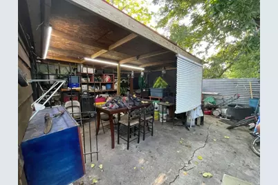 7509 Meadowview Drive, Houston, TX 77037 - Photo 8