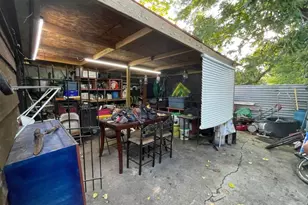 7509 Meadowview Dr, Houston, TX 77037 - Photo 8