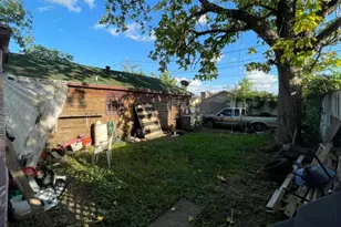 7509 Meadowview Dr, Houston, TX 77037 - Photo 2