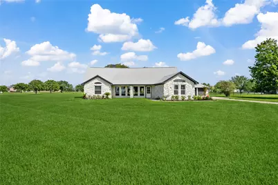 9035 N Point Drive, Beach City, TX 77523 - Photo 2
