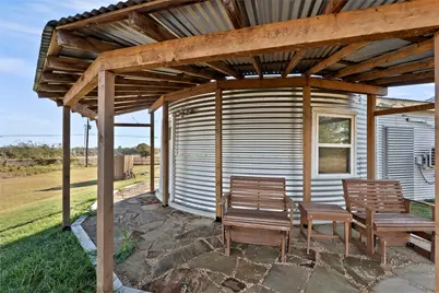 26759 N Hwy 90, Bedias, TX 77831 - Photo 30
