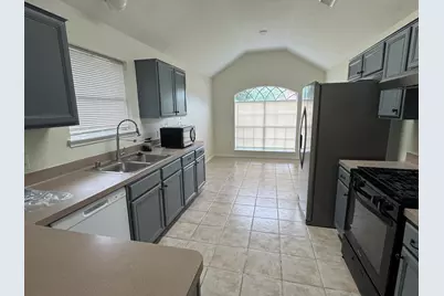21111 Woodland Green Drive, Katy, TX 77449 - Photo 12