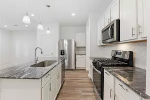 3022 La Latina Dr, Houston, TX 77047 - Photo 4
