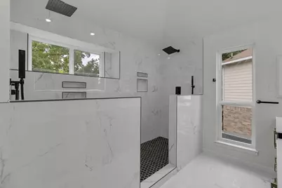 6239 Oak Pass Drive, Houston, TX 77091 - Photo 28