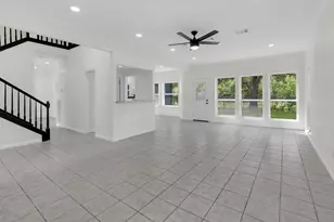 6239 Oak Pass Dr, Houston, TX 77091 - Photo 6