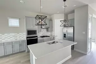 3005 Manor Heights Ln, Houston, TX 77063 - Photo 6