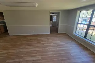 2960 Call St, Vidor, TX 77662 - Photo 10