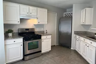 2703 Hot Springs Dr, Pearland, TX 77584 - Photo 8