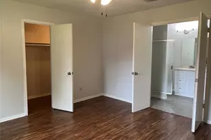 2703 Hot Springs Dr, Pearland, TX 77584 - Photo 14