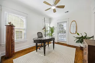 216 E 26th St, Houston, TX 77008 - Photo 16