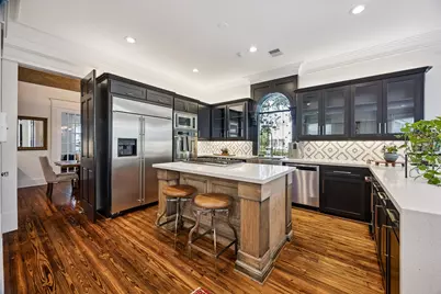 216 E 26th Street, Houston, TX 77008 - Photo 6