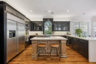 216 E 26th St, Houston, TX 77008 - Photo 12