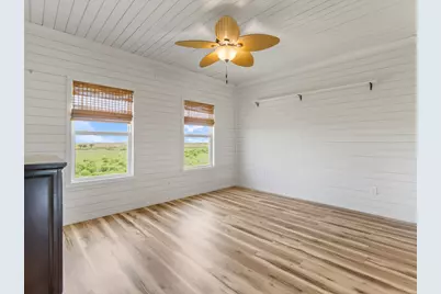 403 Beachfront Drive, Matagorda, TX 77457 - Photo 20
