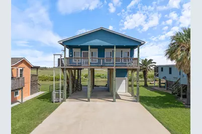 403 Beachfront Drive, Matagorda, TX 77457 - Photo 2