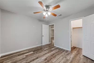 617 Dogwood Street, Lake Jackson, TX 77566 - Photo 14