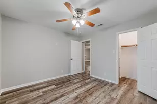 617 Dogwood St, Lake Jackson, TX 77566 - Photo 14