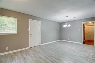 213 Newman Rd, La Marque, TX 77568 - Photo 6