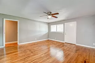213 Newman Rd, La Marque, TX 77568 - Photo 4