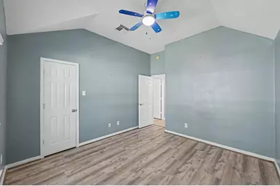 2502 N Yorkchase Lane, Conroe, TX 77304 - Photo 28