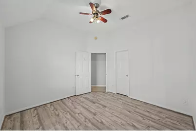 2502 N Yorkchase Lane, Conroe, TX 77304 - Photo 26