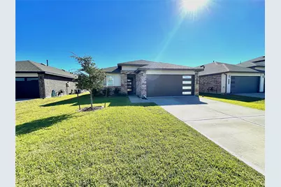 6811 Fleetwood Crescent Way, Richmond, TX 77407 - Photo 1