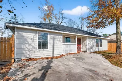 7437 Bywood Street, Houston, TX 77028 - Photo 2