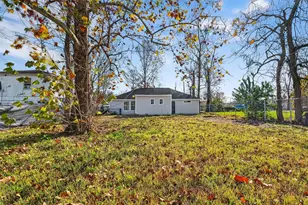 7437 Bywood St, Houston, TX 77028 - Photo 32