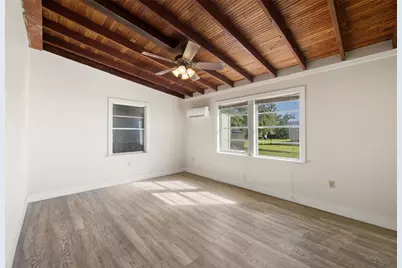 71 Collegeport Loop, , TX 77428 - Photo 12