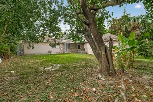 9030 Troulon Dr, Houston, TX 77036 - Photo 32