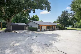 9326 Kay Ln, Houston, TX 77064 - Photo 2
