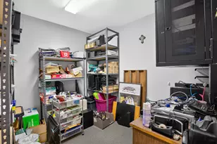 9326 Kay Ln, Houston, TX 77064 - Photo 36