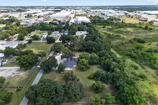 9326 Kay Ln, Houston, TX 77064 - Photo 12