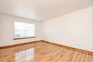 7233 Beechnut St, Houston, TX 77074 - Photo 8