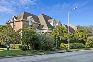 4964 Post Oak Timber Dr, Houston, TX 77056 - Photo 4