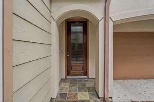 5008 Schuler St, Houston, TX 77007 - Photo 2