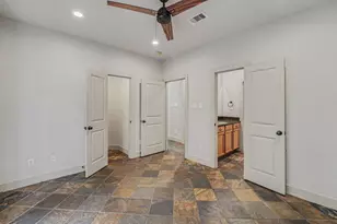 5008 Schuler St, Houston, TX 77007 - Photo 6