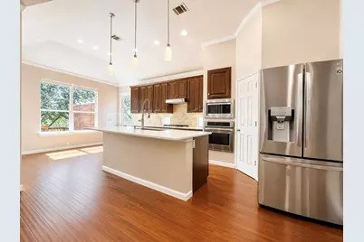 10610 Wind Walker, Helotes, TX 78023 - Photo 2