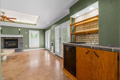 1702 Sheridan Drive, Baytown, TX 77520 - Photo 10