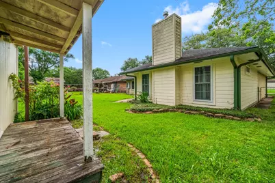 1702 Sheridan Drive, Baytown, TX 77520 - Photo 30